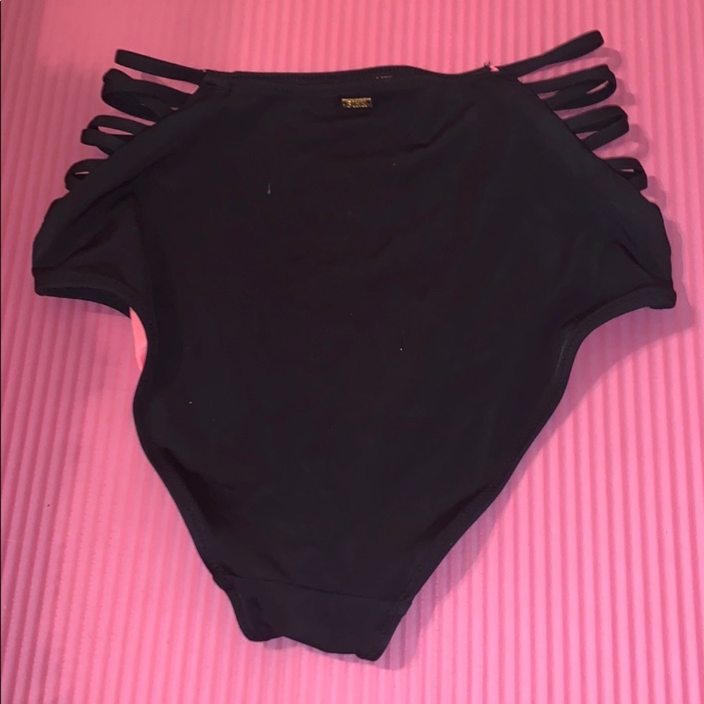 Pink bikini bottom - Picture 2 of 2